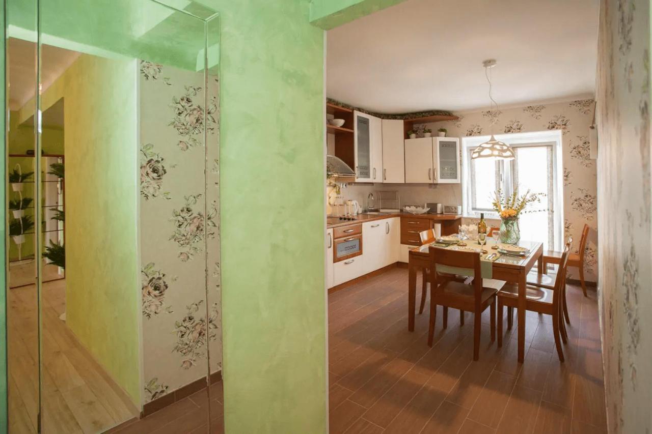 Beach Apartment Butterfly With Sea View Split Eksteriør billede
