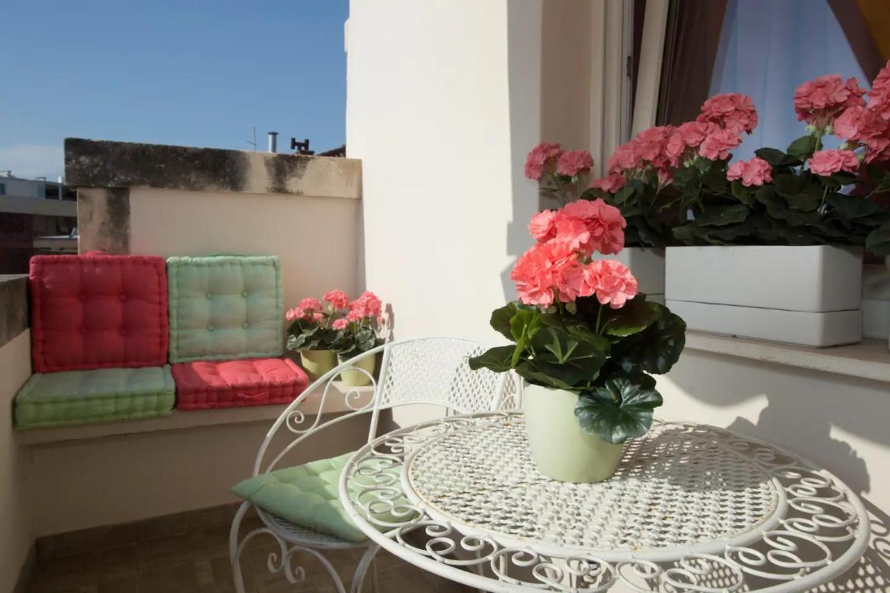 Beach Apartment Butterfly With Sea View Split Eksteriør billede