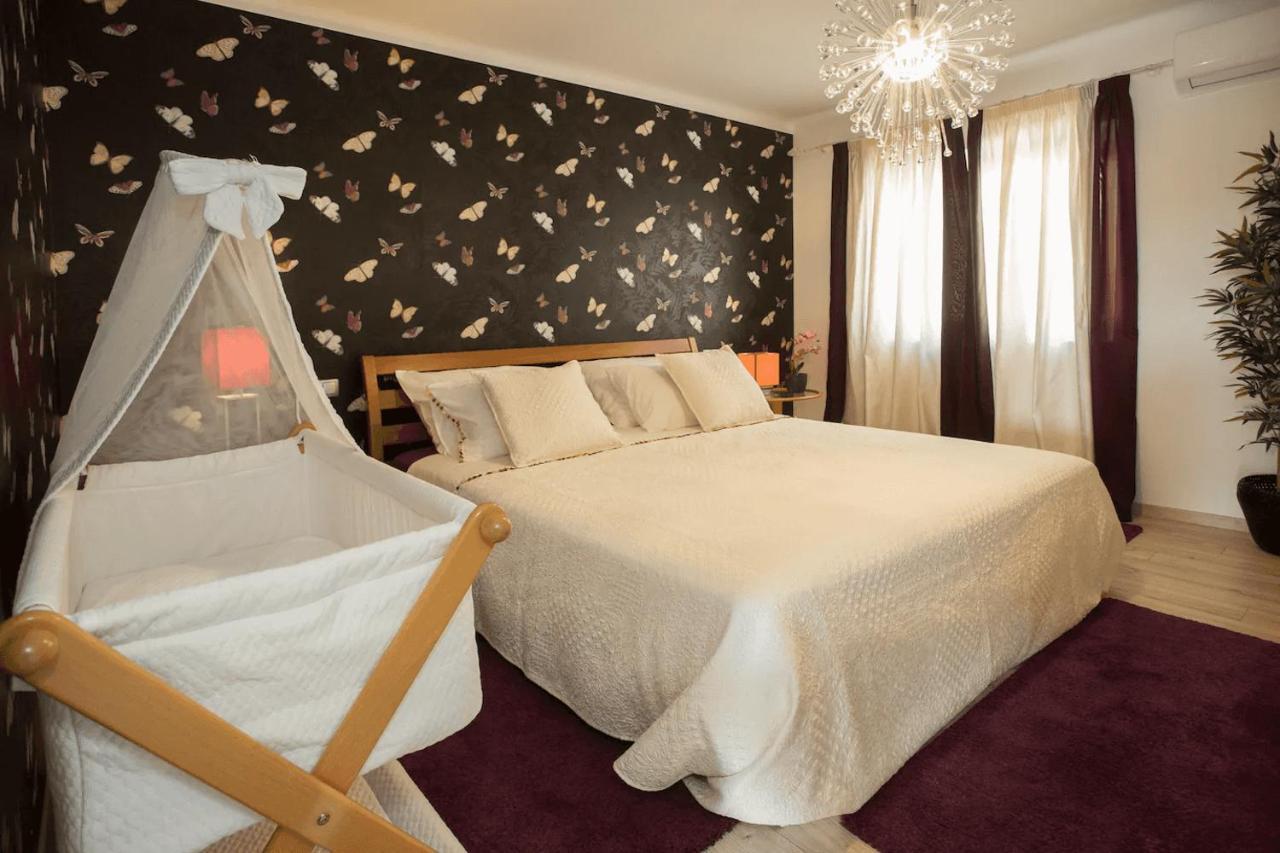 Beach Apartment Butterfly With Sea View Split Eksteriør billede